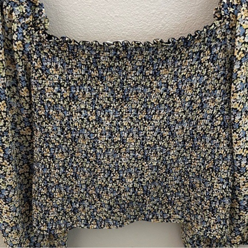 Floral Smocked Peasant Top Puff Sleeve Cropped Blouse  XL (fits‎ like a Large) - Picture 10 of 11